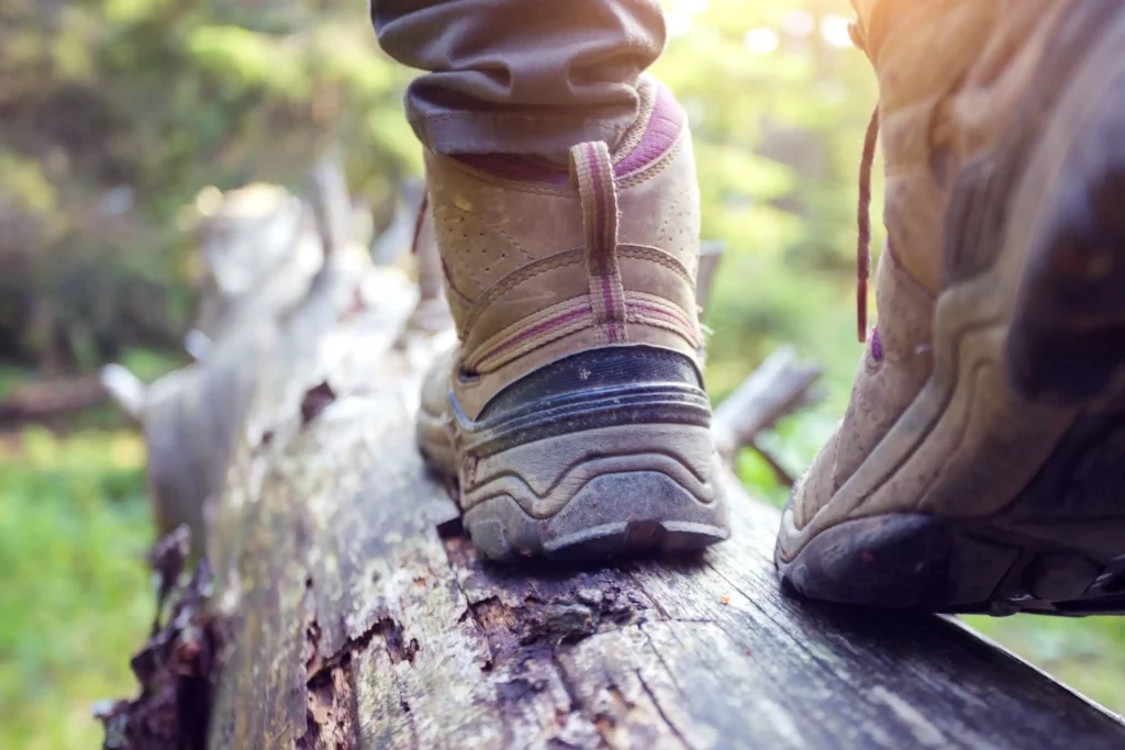 A hiking boots-Best Danner hiking boots