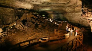 Mammoth Cave National Park-Best hikes in kentucky-source: npca