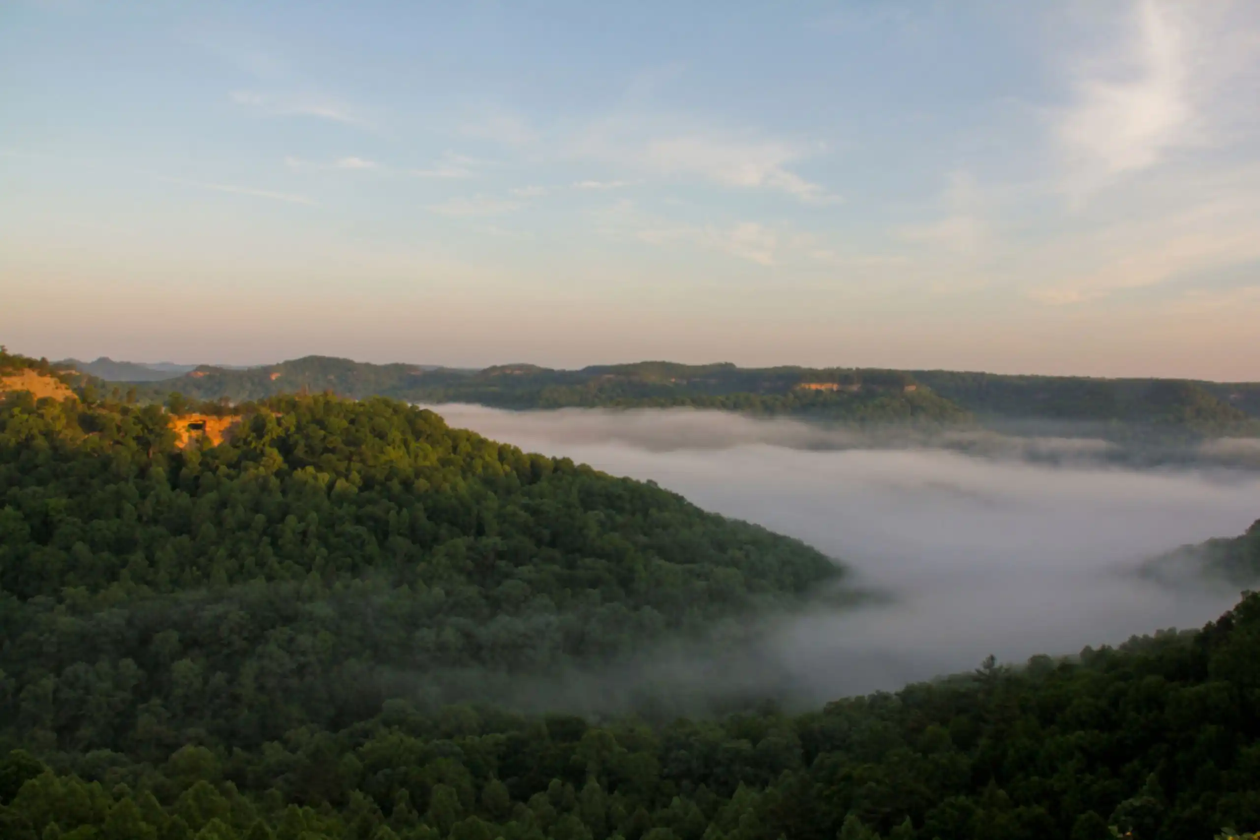 Leave the road and take the best hiking trails in Kentucky