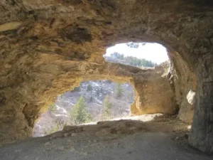 Wind Cave Trail-source:tripadvisor